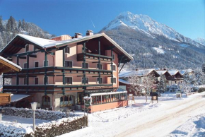 Hotel Alpina